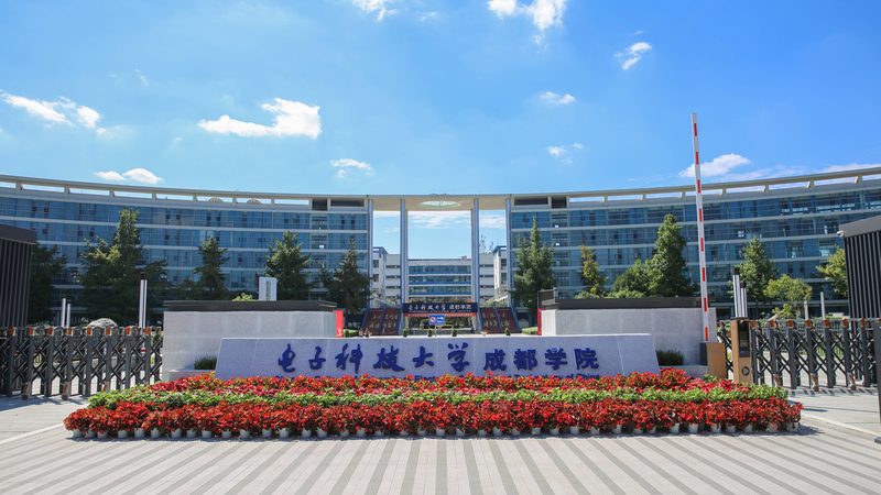 连接器维修：常见故障排查与解决之道**